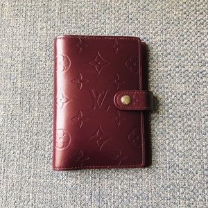 LOUIS VUITTON 100% Authentic Small Agenda Cover